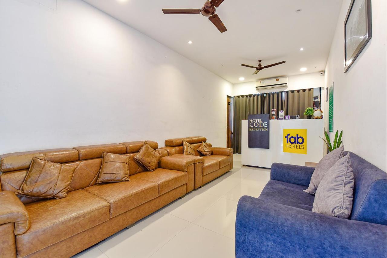 Fabhotel Code سورات المظهر الخارجي الصورة
