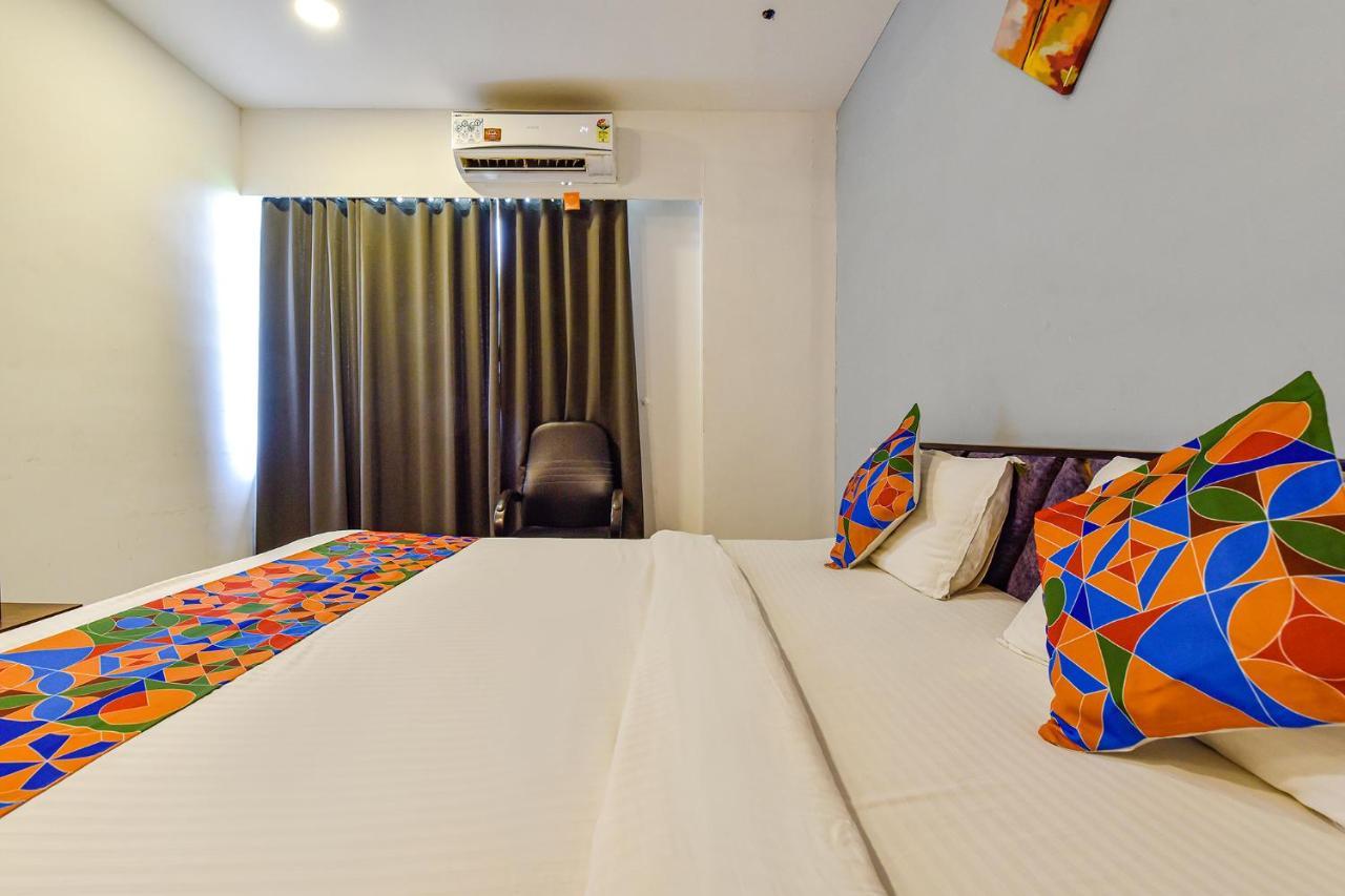 Fabhotel Code سورات المظهر الخارجي الصورة