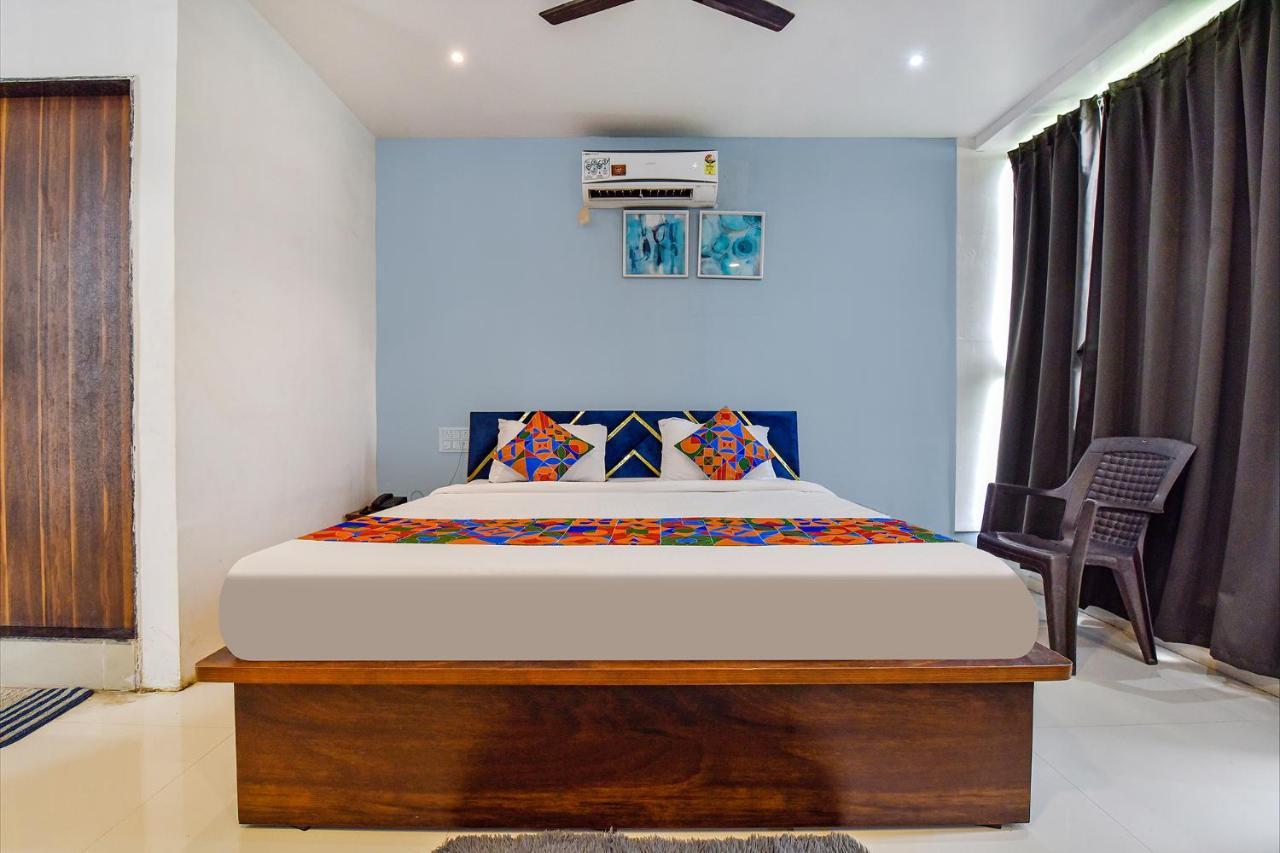 Fabhotel Code سورات المظهر الخارجي الصورة